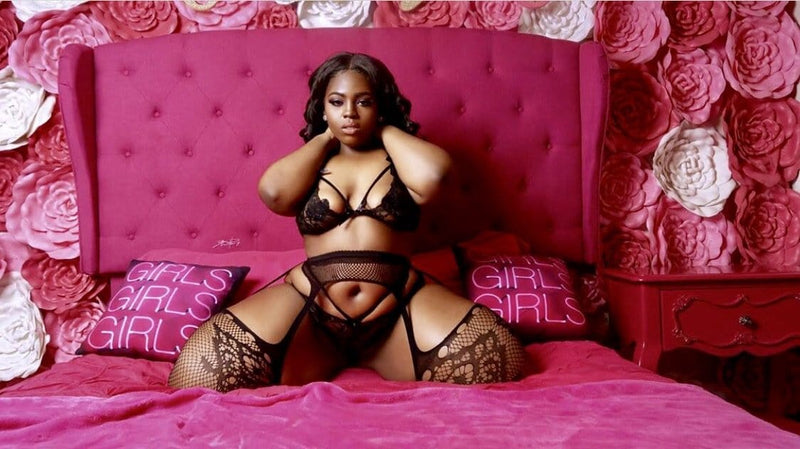 Love My Curves Strappy Lingerie Set S-2XL